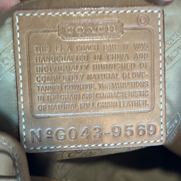 Coach Legacy Leather Backpack Purse (100% authentic & vintage) - Picture 9 of 10